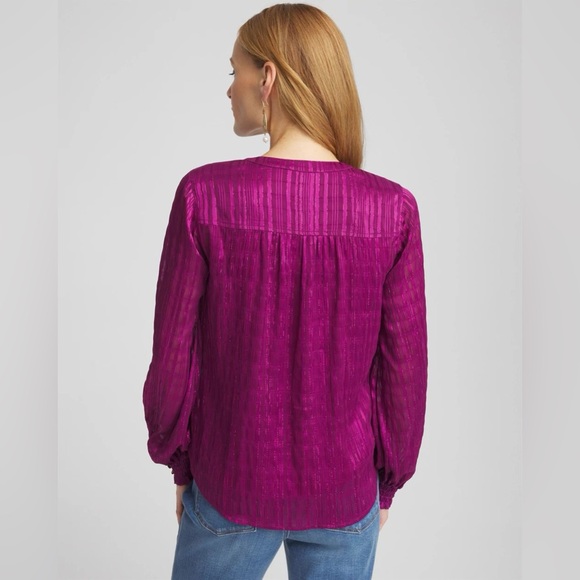 Chico's 0 Split Neck Crinkle Blouse Radiant Plum Button Sleeve Glitter - Size S - Picture 3 of 9